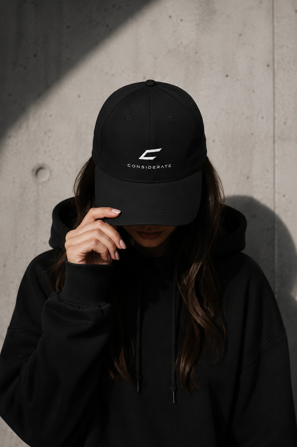 Mockup cappello nero 1